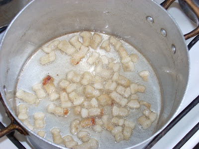 pella de chancho y chicharron pan de chicharron