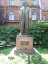 Памятник Калинину
