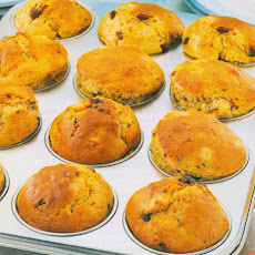 Healthy Banana and Chocolate Chip Muffins