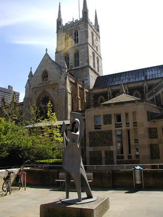 Southwark Cathedral Statue 2