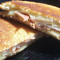 William-Sonoma's Grilled Fontina Sandwiches With Prosciutto and