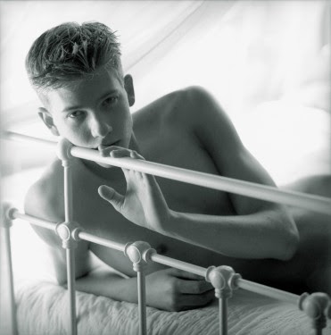Young Man Nude Penis Young Man Nude Penis