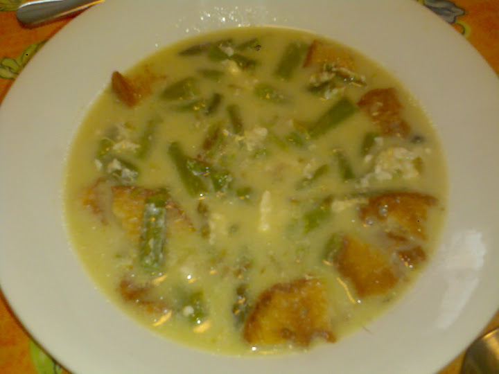 sopa de esparragos trigueros