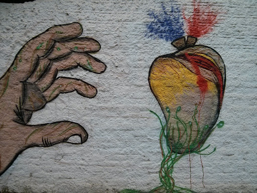 Grafiti Mão E Coracao 