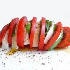 Simple Caprese Salad Recipe