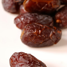 Tasty Bites - Dates, Almonds & Manchego