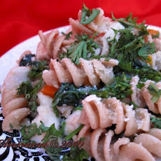 Bow-Tie Pasta With Chicken & Spinach