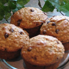Applesauce Oatmeal Muffins