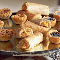 Apple and Cream Cheese Roll-Ups