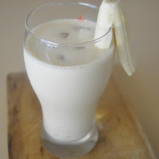 Peanut Butter Banana Shake (Smoothie)