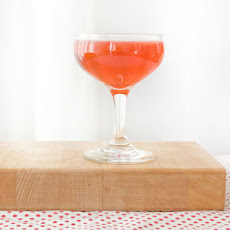 Drinking in Season: Cranberry Negroni