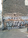 Vieux Graffiti En Décrépitude