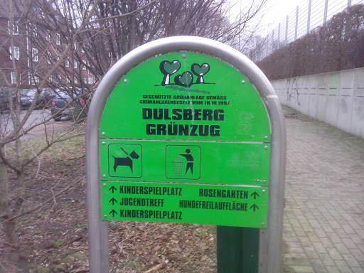 Dulsberg Grünzug Sportplatz