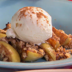 Apple Crumble with Vanilla Ice Cream