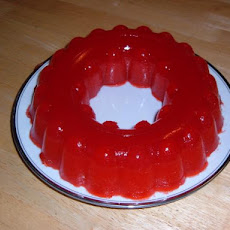 Nickey's Strawberry-Applesauce Jell-O Ring