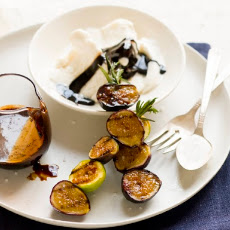 Grilled Fig Sundaes with Balsamic 