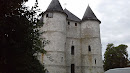 Le Château Des Tourelles