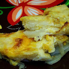 Cheesy Potatoes With Onions