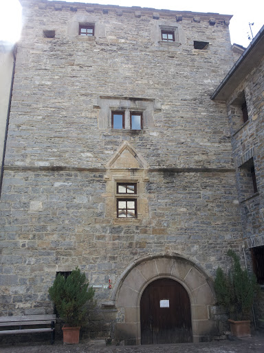 Casa Fortaleza Medieval La Torraza