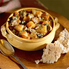 Hearty Vegetable Stew Seasoned with Beef