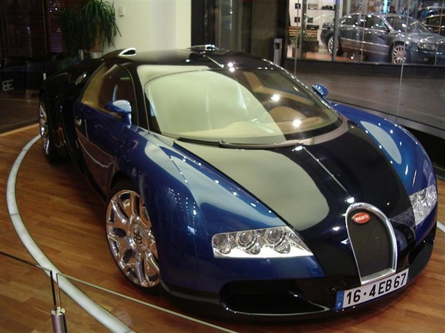 [bugatti[2].jpg]