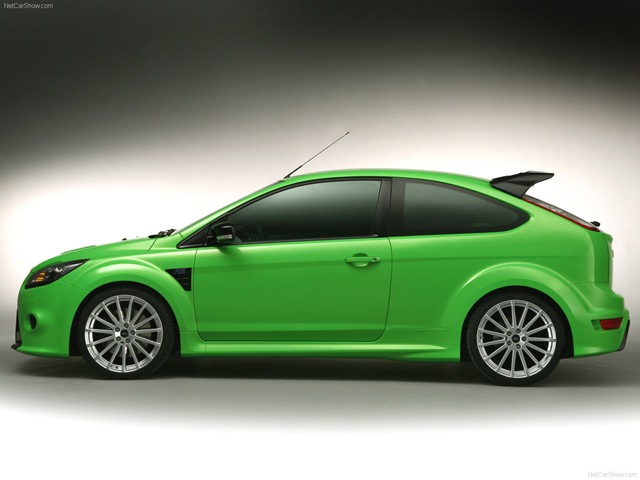 [Ford-Focus_RS_2009_1600x1200_wallpaper_06[3].jpg]