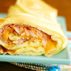 Baked Ham and Cheese Omelet Roll