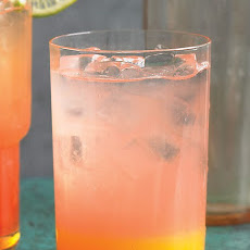 Pink Gin Fizz