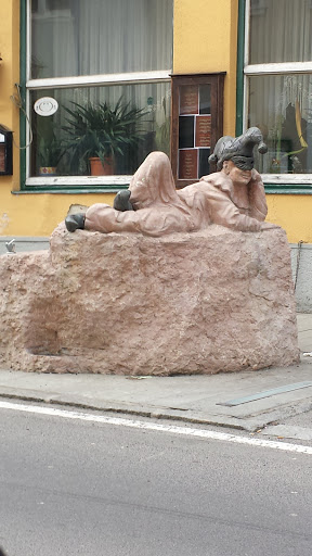 Steinfigur Harlequin