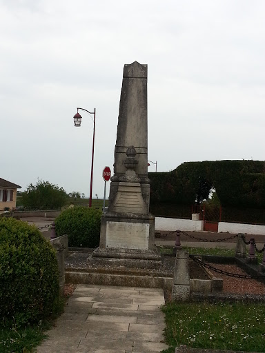 Villey St Etienne - Monuments Aux Morts