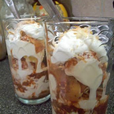 Mexican Ice Cream Sundaes With Cinnamon Chocolate Sauce