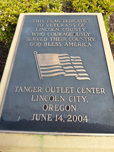 Veterans of Lincoln County Flag Dedication