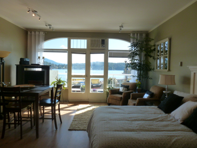 THE LANDING STUDIO - VACATION RENTAL