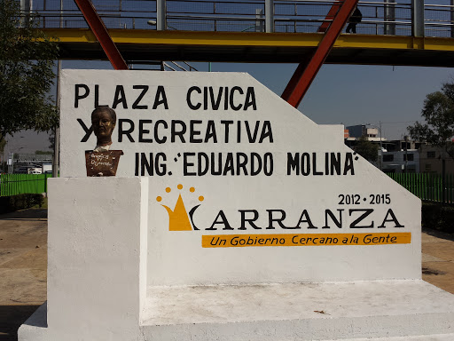 Plaza Eduardo Molina