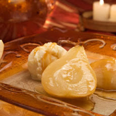 Roasted Pears With Vanilla Caramel Sauce