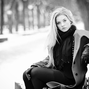 by Dainius Ščiuka - Portrait & People Women ( black and white )