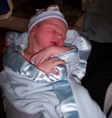 [gunner_swaddled+001[2].jpg]