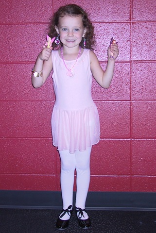 [Alyssa Dance Class[5].jpg]