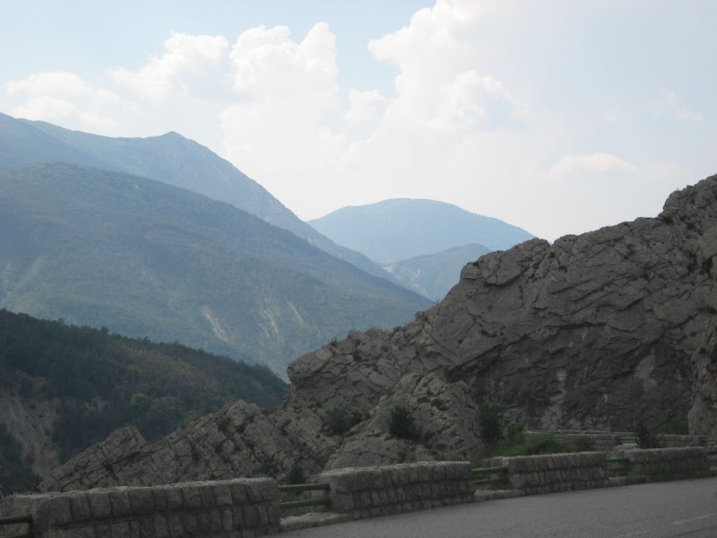http://lh4.ggpht.com/shimo50/SGYgXqB76RI/AAAAAAAAB9Q/LWPOLw-Z6-s/IMG_6051.JPG?imgmax=800