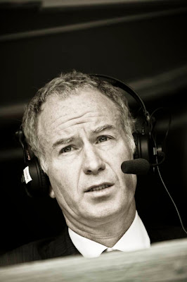 IMAGE: http://lh4.ggpht.com/simon.bills/SHPTgdNL5qI/AAAAAAAAIFw/3kpr0WcdtwY/s400/Wimbledon%20Final-12.jpg