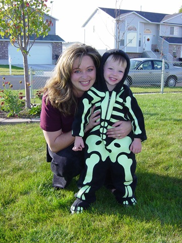 [HalloweenOct2003.18.jpg]