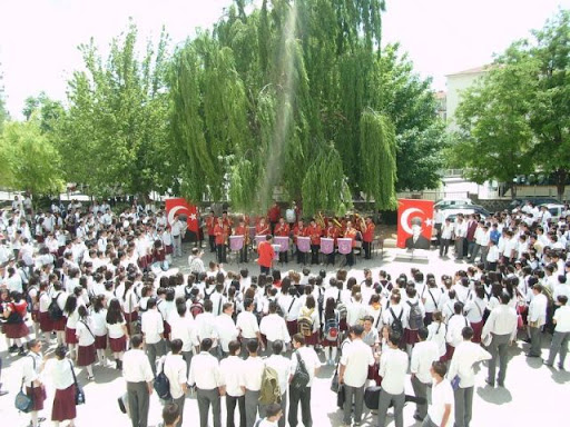 Resmin b�y�k halini g�rmek i�in l�tfen �zerine t�klay�n�z.