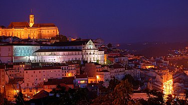 fotografia da Universidade de Coimbra tirada a partir do Patelas