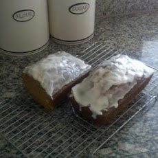 pumpkin bread with easy icing - YUMMY