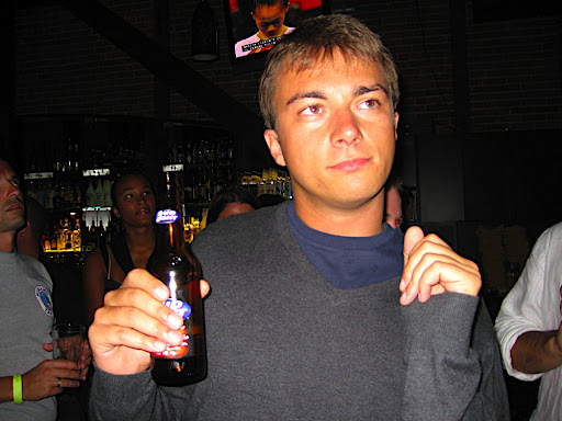 Io che ballo in un locale di San Diego.