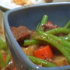 Red Wine Beef Stew with Potatoes and Green Beans