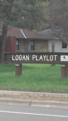 Logan Playlot