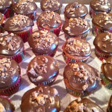 Malted Milk Ball Cupcakes