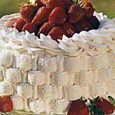Strawberry Basket Cake
