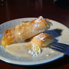 Phyllo Sweet Ricotta Rolls